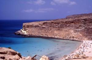 lampedusa spiaggia dei conisgli